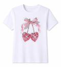 Playera de Algodón con Estampado de Corazones y Moño YG7133